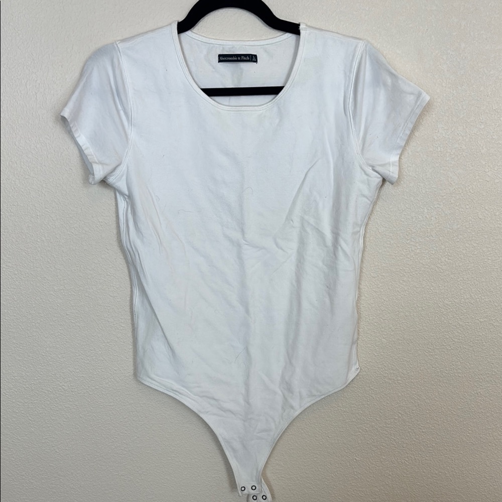 Abercrombie & Fitch White Fitted Asymmetrical Bodysuit